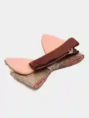 Кремовый заколки для волос