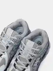 Тёмно-серый кроссовки мужские с логотипом New Balance 1906