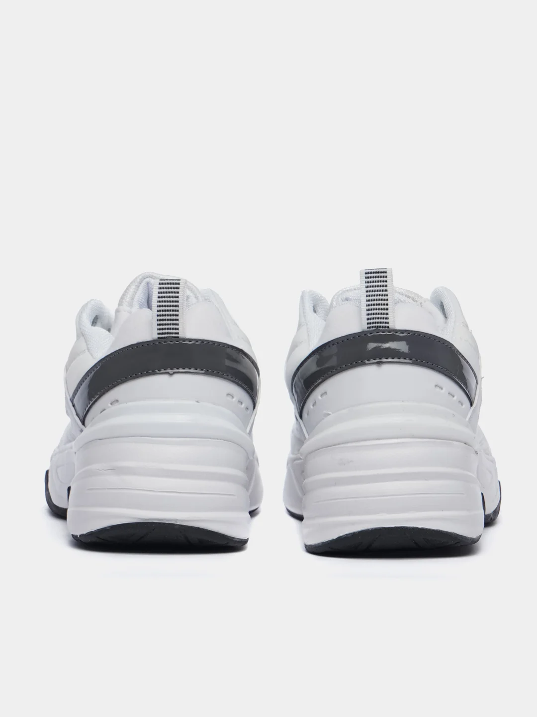 Белый мужские кроссовки с логотипом Nike m2k tekno
