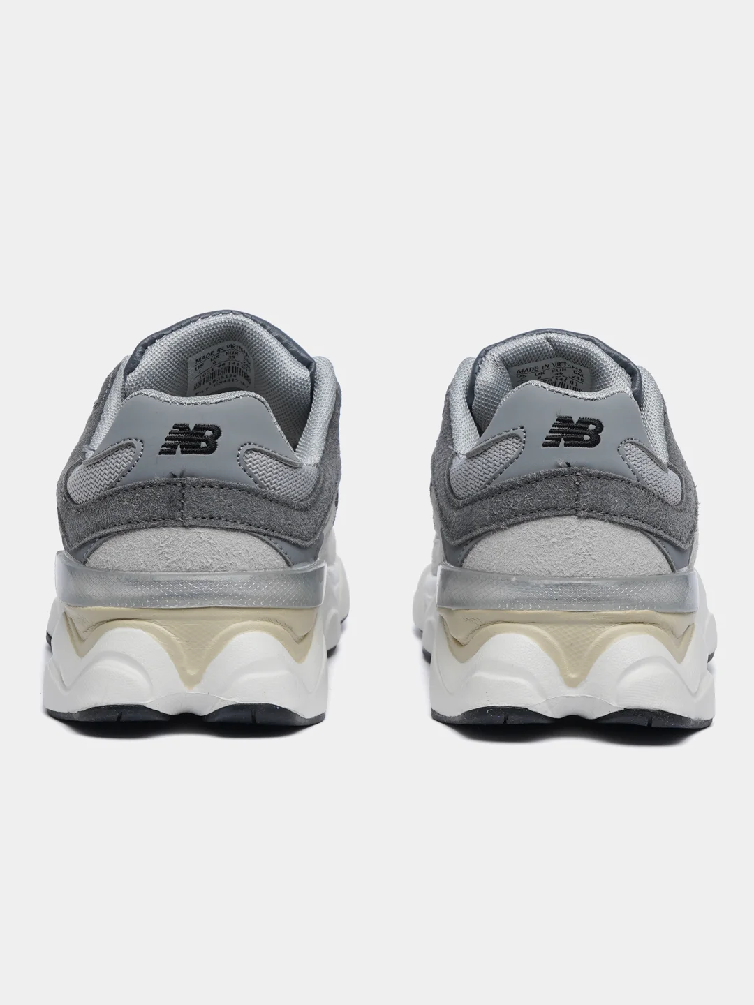 Серый кроссовки женские с логотипом New Balance 9060