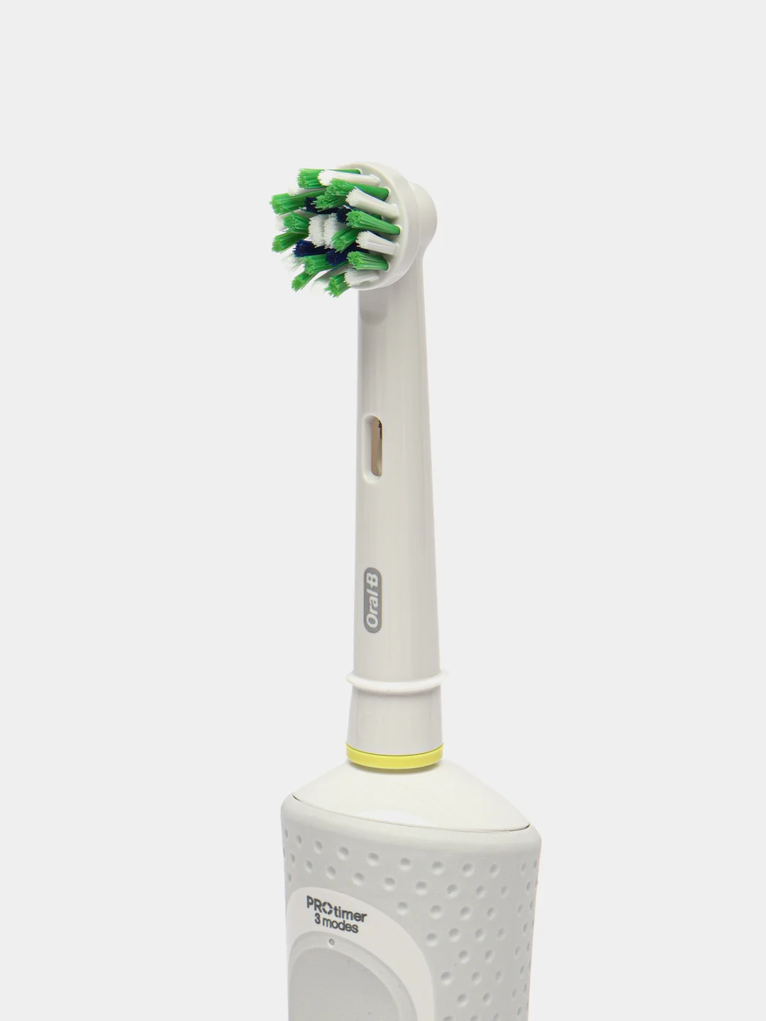 Электрическая зубная щетка Oral-B Vitality Pro Protect X White