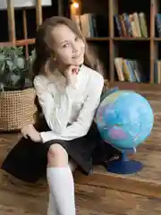 Джемпер для девочки Утенок, школьный