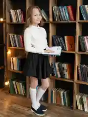 Джемпер для девочки Утенок, школьный