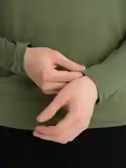 Зелёный хаки логнгслив мужской, футболка с длинным рукавом комфортный мягкий материал