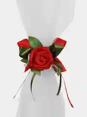 Красный лента свадебная на машину