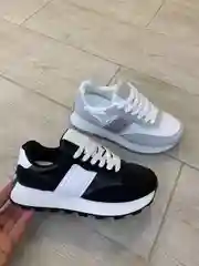 Белый женские кроссовки
