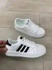 Белый женские кроссовки
