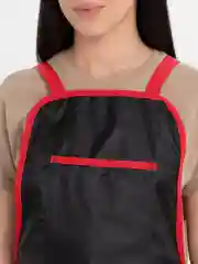 Красный фартук садовода
