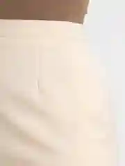 Бежевый юбка офисная