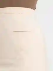 Бежевый юбка офисная