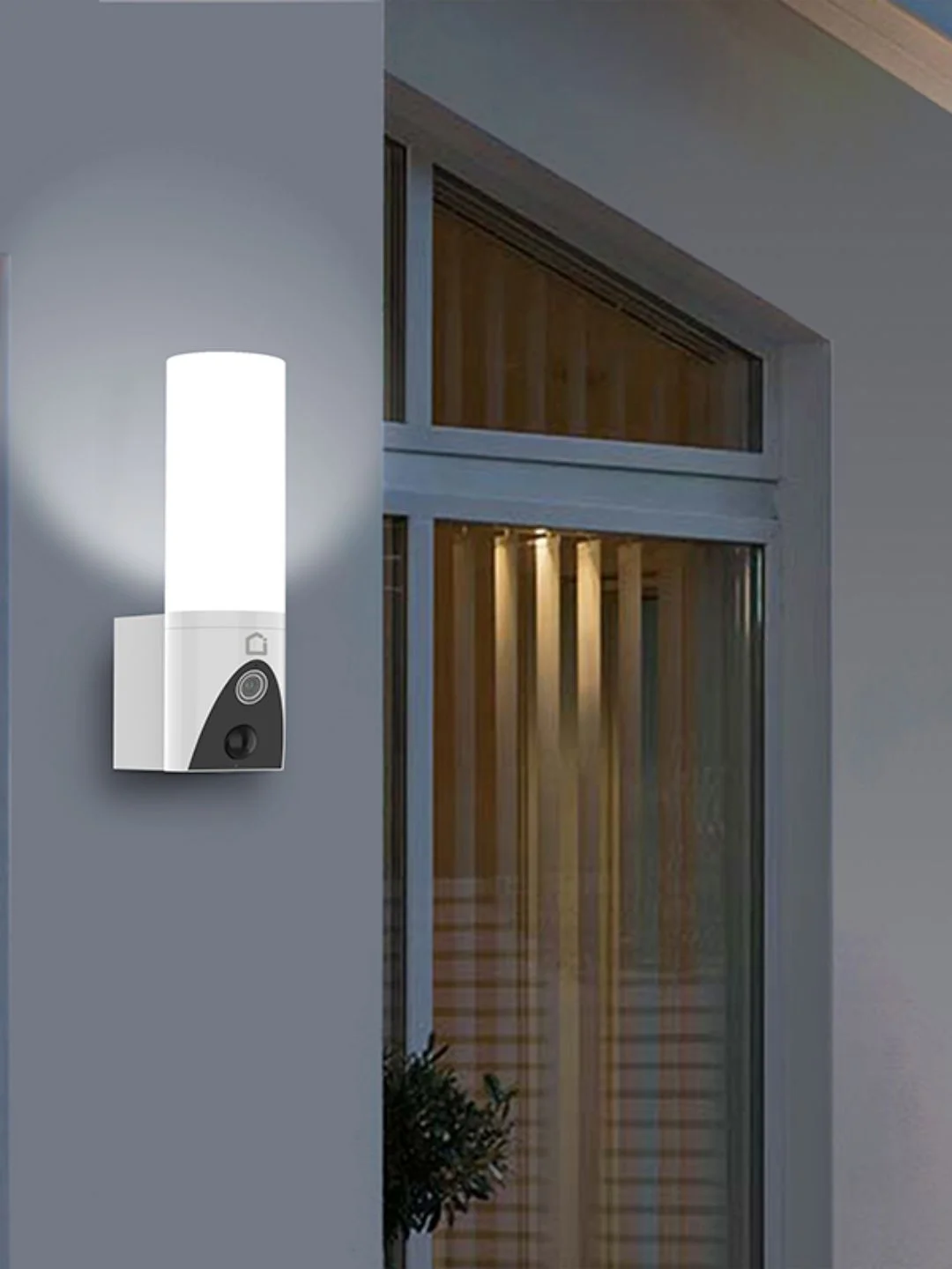 Камера видеонаблюдения уличная WiFi iFEEL Sunny IFS-CL002 поворотная с фонарем и сиреной