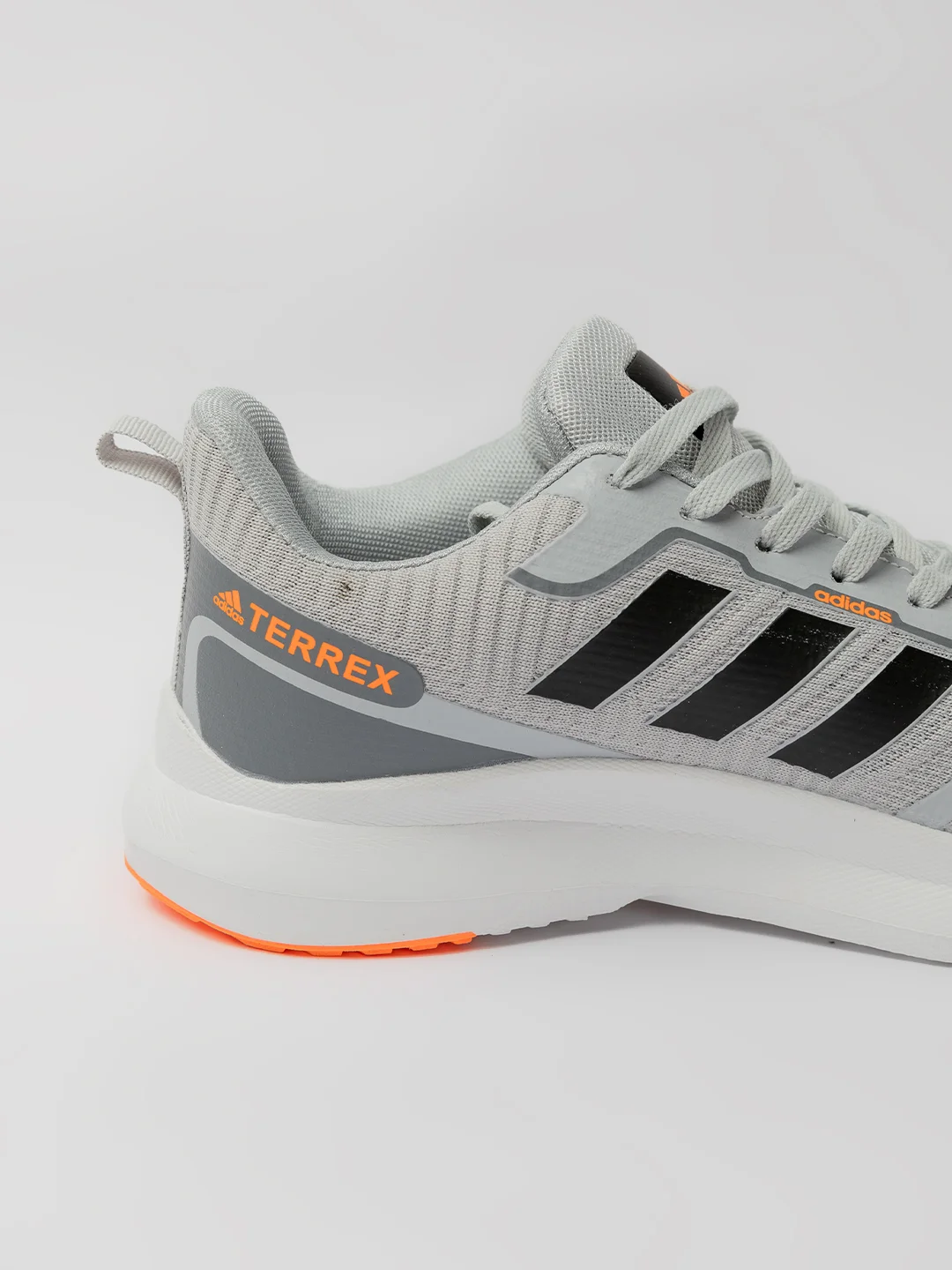 Мужские кроссовки с логотипом Adidas Terrex