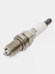 Свеча зажигания RENAULT LOGAN/MEGANE II/SANDERO/LADA LARGUS 16 КЛАПАНОВ 4 ШТУКИ 7700500155