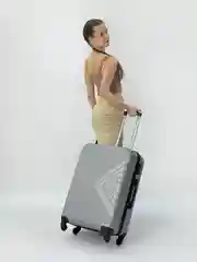 Серый чемодан на колесах, дорожный, пластиковый, размеры S, M, L