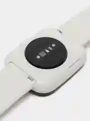 Белый смарт часы Amazfit Bip 5 A2215