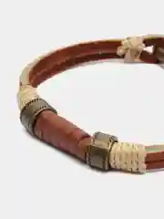 Кожаный плетеный браслет