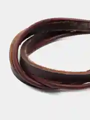 Плетеный браслет из кожи