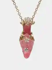Коралловый цепочка с подвеской