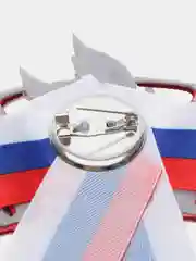 Белый брошь "Голубь мира"на 9 мая и день России, георгиевская лента