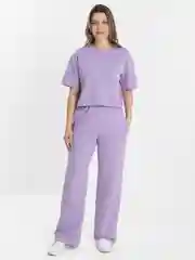 Сиреневый костюм женский