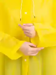 Желтый дождевик с капюшоном, многоразовый UNISEX цвет белый,черный