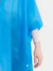 Розовый дождевик-пончо