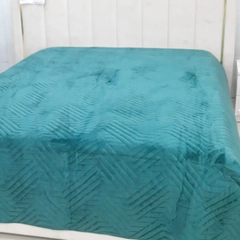 Покрывало на ЕВРО кровать  или диван ,Размер - 220/240,Ткань - велюр (велсофт)