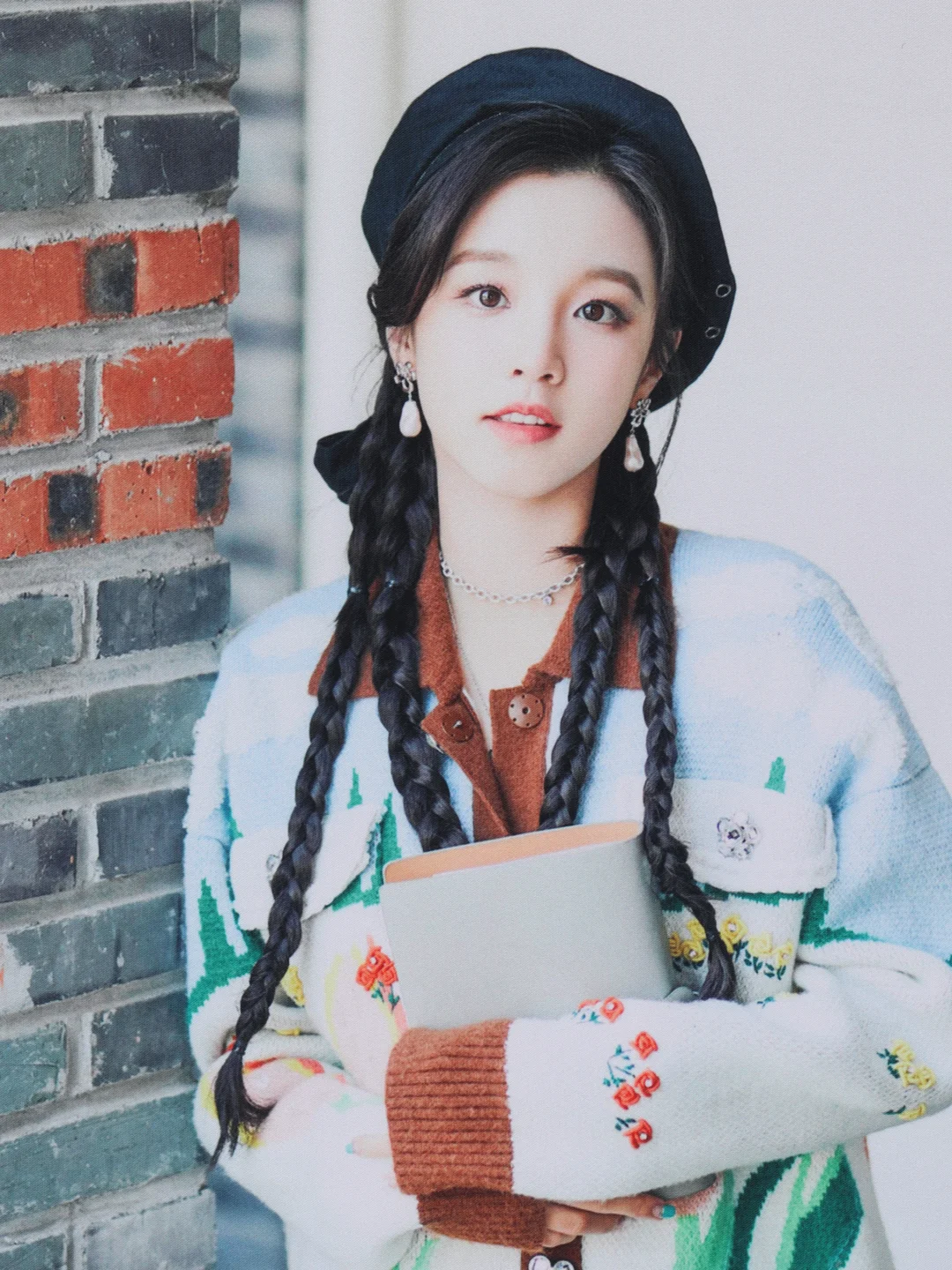 Белый тканевый плакат, гобелен (G) I-dle, джиайдл Кпоп Kpop