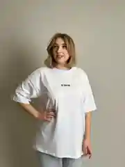 Белый футболка оверсайз с принтом  Не Святая