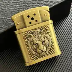 Зажигалка бензиновая металлическая с дозаправкой, поджиг многоразовый