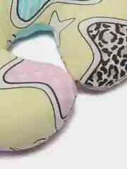 Желтый дорожная подушка