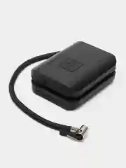 Черный аккумуляторный автокомпрессор с powerbank и фонариком, компрессор для автомобиля