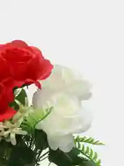 Алый искусственные цветы, букет из роз, двуцветные, высота 33 см