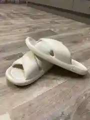 Сланцы летние, легкие шлепанцы,пляжная обувь