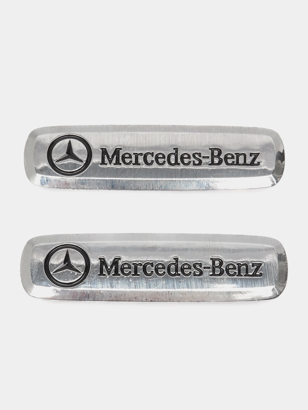 Шильдик логотип на автоковрик Mercedes