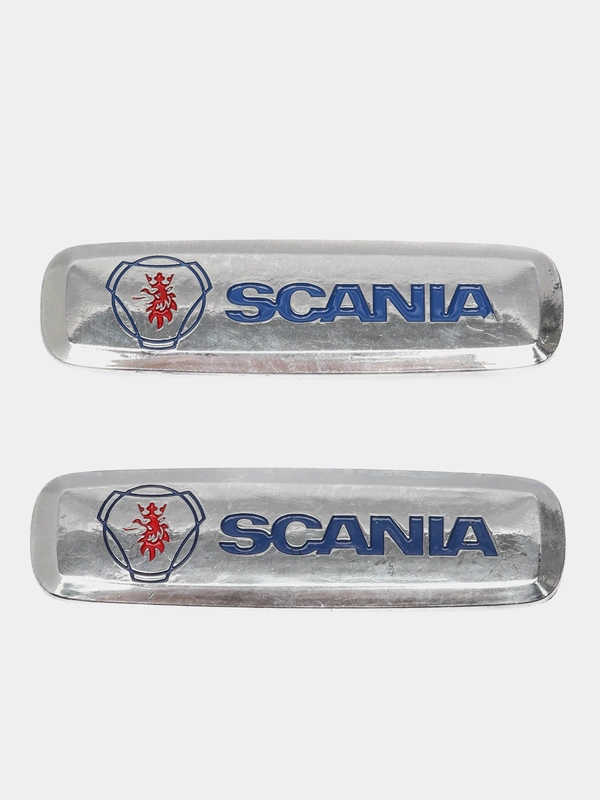 Шильдик логотип на автоковрик Scania