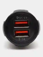 Белый автомобильное зарядное устройство 2 USB / зарядка в прикуриватель для телефона