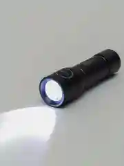 Ручной фонарь Beebest