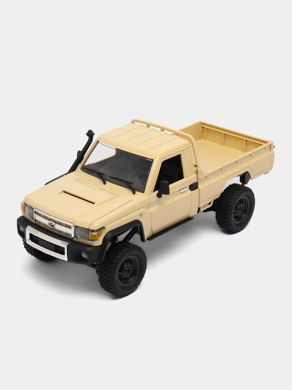 Радиоуправляемая полноприводная машина с пультом ДУ Toyota MN82, масштаб 1:12