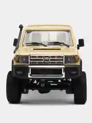 Желтый радиоуправляемая полноприводная машина с пультом ДУ Toyota MN82, масштаб 1:12