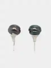 Белый серьги-гвоздики женские, 2 цвета