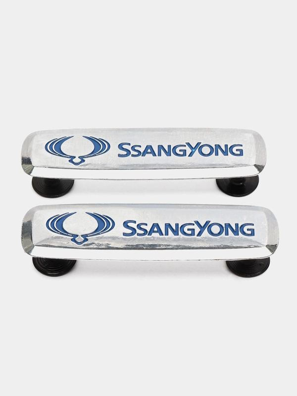 Шильдик логотип на автоковрик Ssang Yong