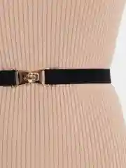 Коричневый ремень пояс