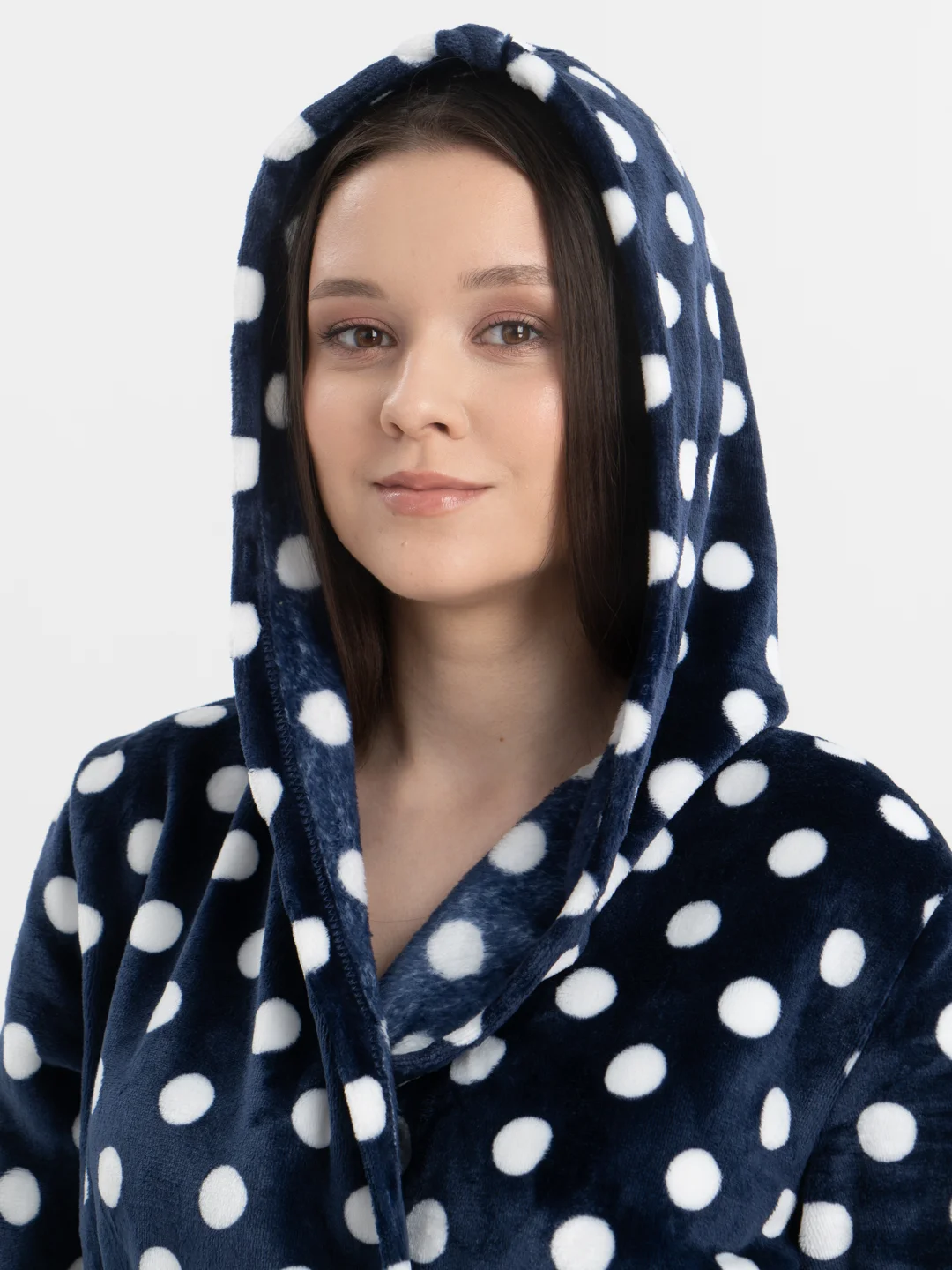 Бежевый теплый молодежный халат с запахом Onstyle