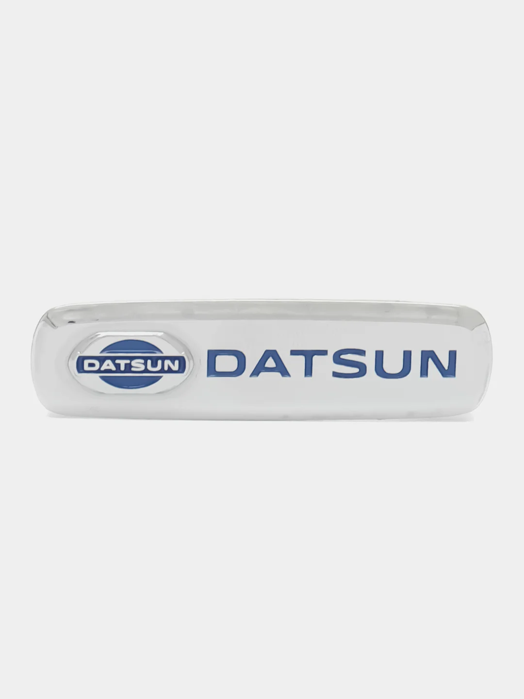 Шильдик логотип на автоковрик Datsun