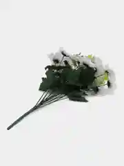 Белый искусственные цветы "Букет ромашек", 60 см, 16 голов