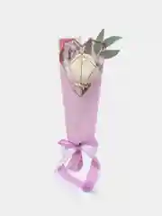 Белый букет из мыльных цветов, роз Декоративный букет, мыльные розы