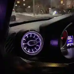 Черный дефлектор воздуховода  АМГ Гранта, Калина,Ларгус Дастер Газель Next Логан с RGB подсветкой