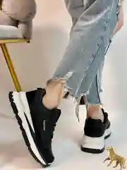 Кроссовки женские белые