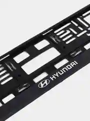 Рамки для номера автомобиля Hyundai - комплект 2 шт черные с хромированной надписью